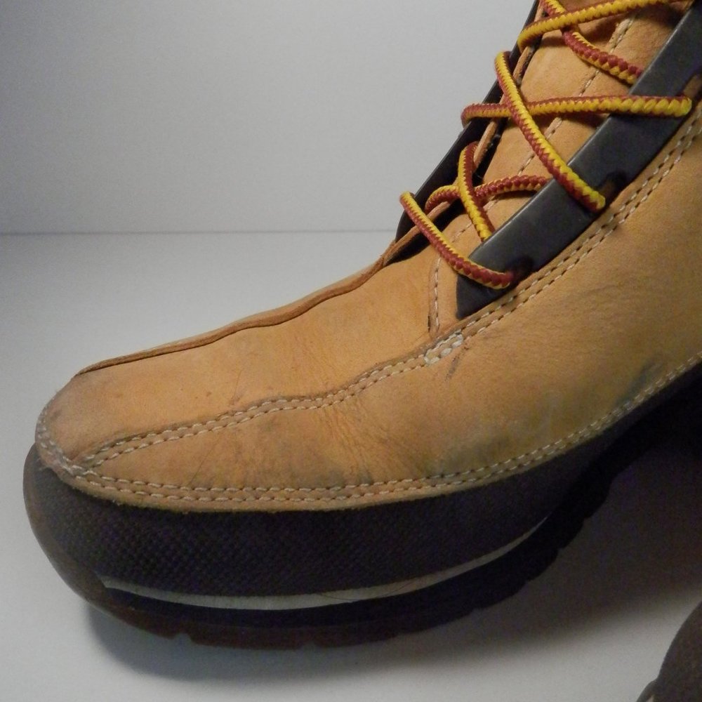 Timberland Leather Two Tone Booties - Picture 7 of 12